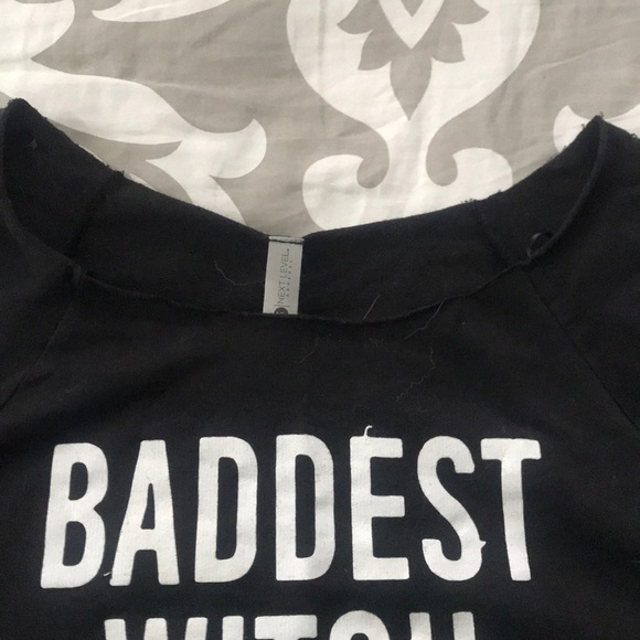 Sweatshirt - Picture 2 of 3